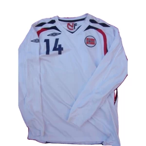 Fotbalové Dresy Norsko 2007 Venkovní